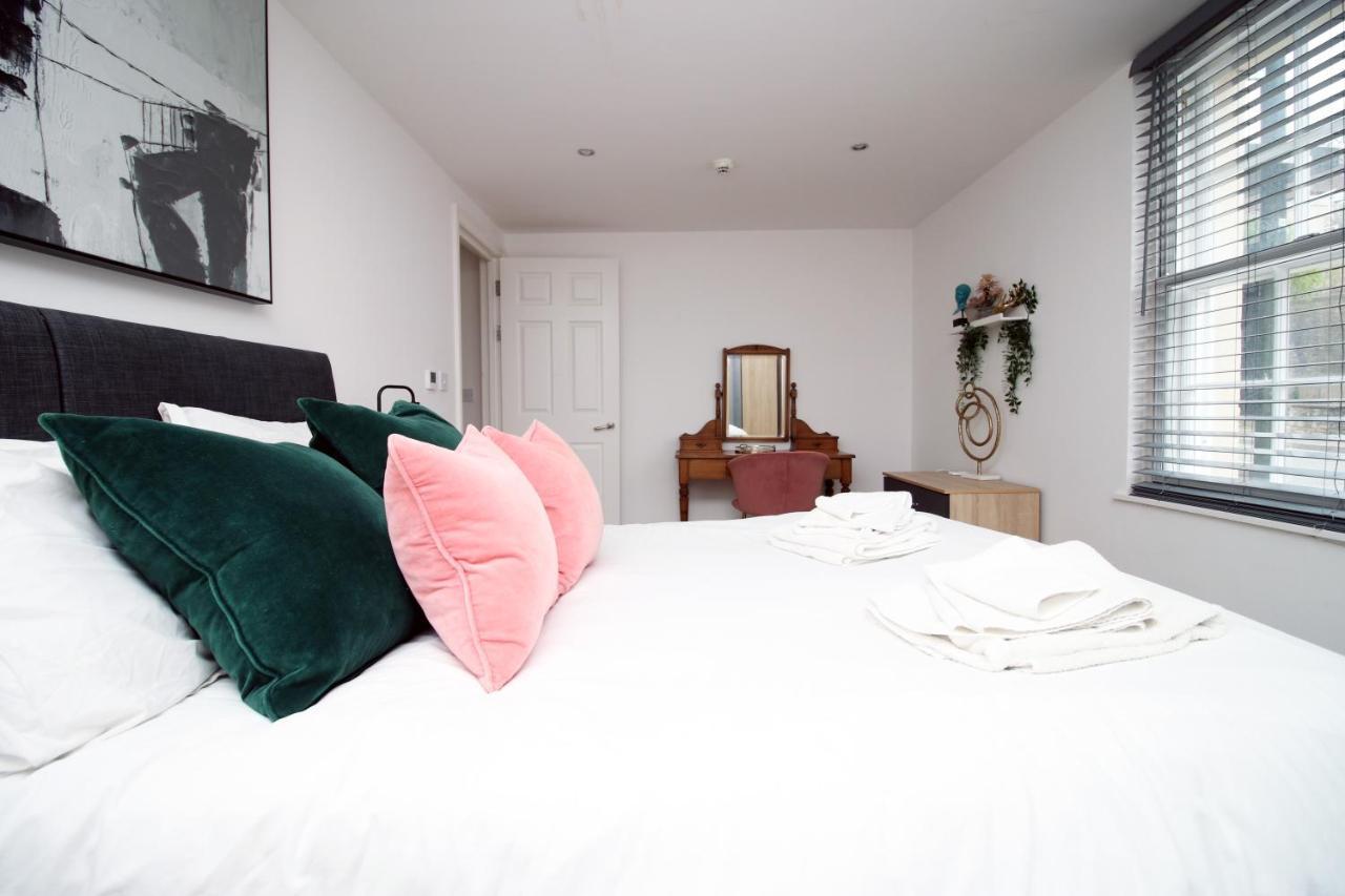 Flat 1 Batheaston By Mia Living Stylish 1 Bedroom Property With Free Parking 外观 照片