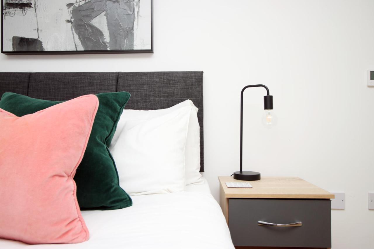 Flat 1 Batheaston By Mia Living Stylish 1 Bedroom Property With Free Parking 外观 照片